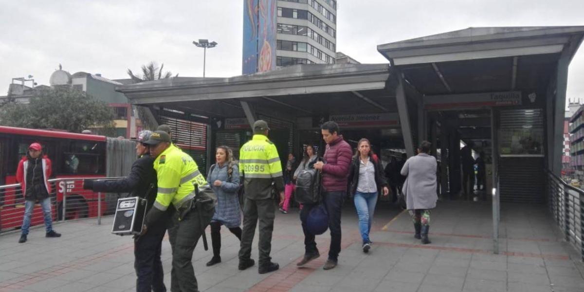 Mejorar las condiciones de seguridad en estaciones y buses del sistema TransMilenio es uno de los retos de la Alcaldía.