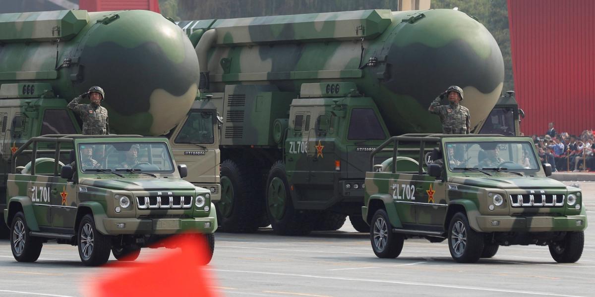 El misil balístico DF-41 ('Viento del Este-41'), presentado por China durante un desfile militar.