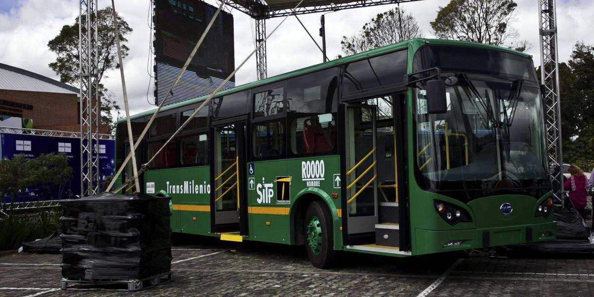 Cuatro firmas están interesadas en participar en las licitaciones públicas, dos para la provisión de la flota y dos para la operación de los 594 buses zonales eléctricos de Bogotá.