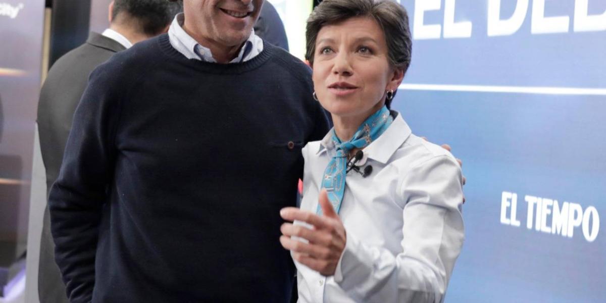 El excandidato presidencial Sergio Fajardo y Claudia López durante el debate de EL TIEMPO, el pasado jueves.