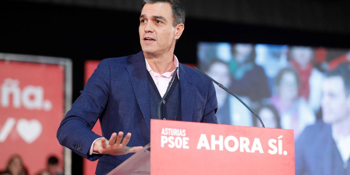 Pedro Sánchez, durante el acto electoral en Gijón.