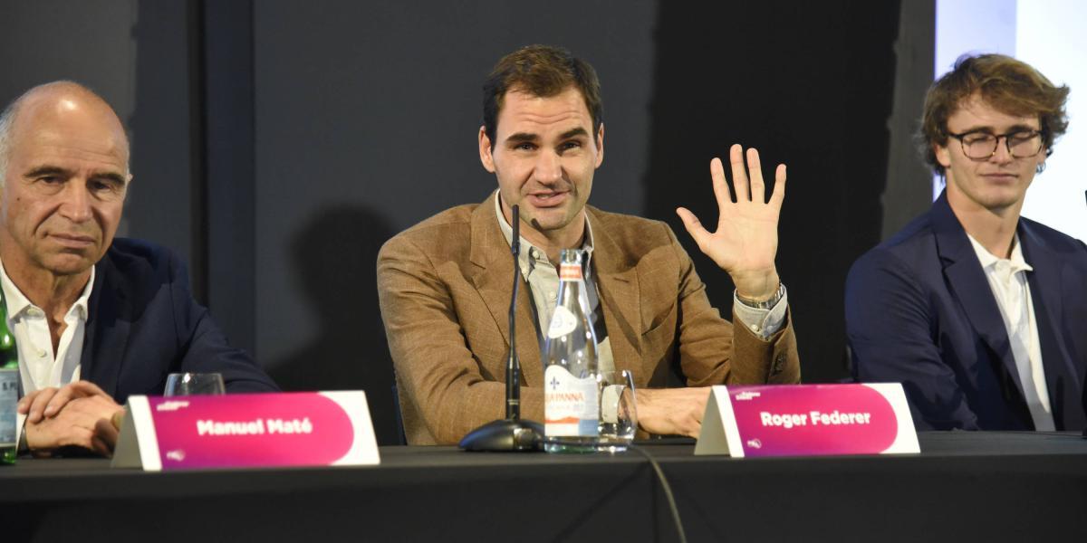 Federer en la rueda de prensa en Bogotá.