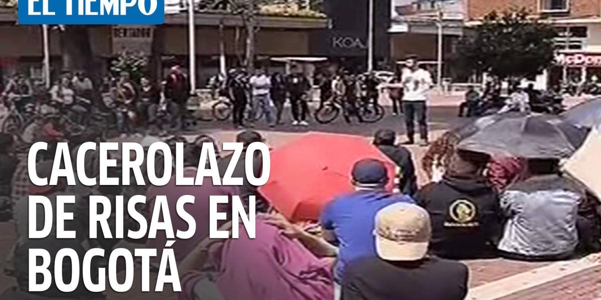 Humoristas se presentaron en varios parques de Bogotá invitando a la protesta pacífica.