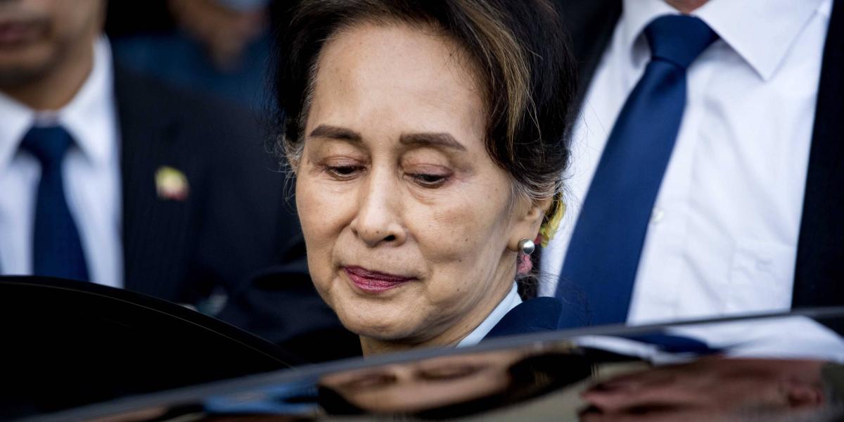 Aung San Suu Kyi defendió este miércoles en la Corte Internacional de Justicia (CIJ) la actuación del Ejército de su país contra la minoría musulmana rohinyá, a pesar de las acusaciones de genocidio.