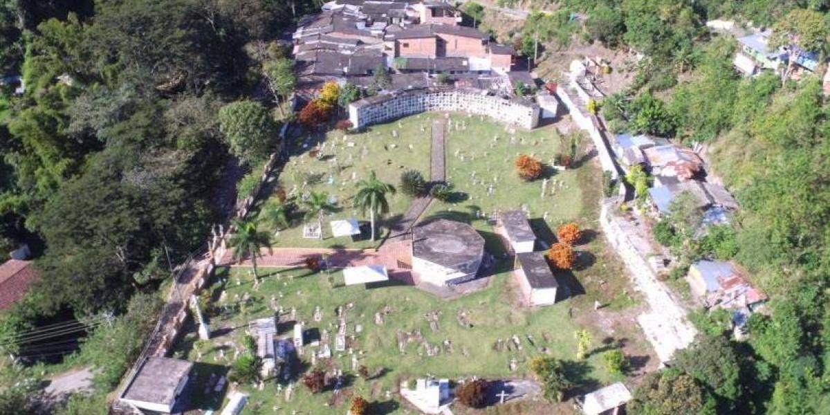 Este es el cementerio católico Las Mercedes, donde la JEP y la UIA adelantan exhumaciones para establecer si hay 'falsos positivos' y desaparecidos.