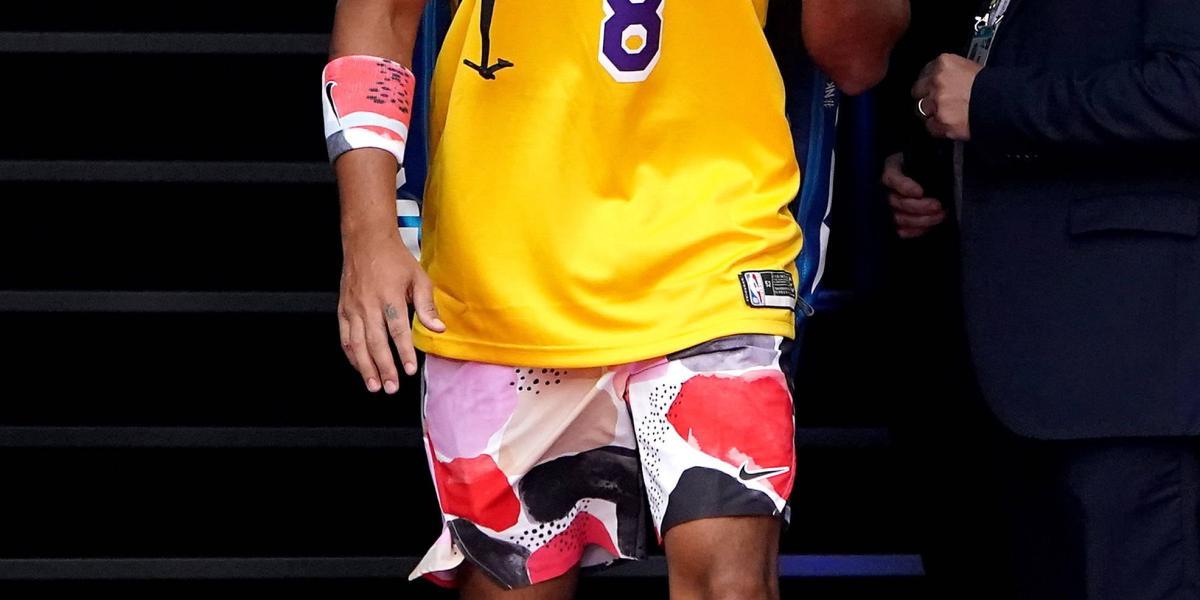 Nick Kyrgios, con la camiseta de Kobe Bryant.