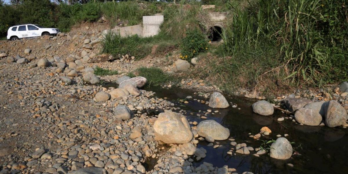La Junta de Acción Comunal de Pance - La Viga le pide a la Corporación Autónoma Regional del Valle del Cauca realizar mejores controles de los vertimientos al río Pance.