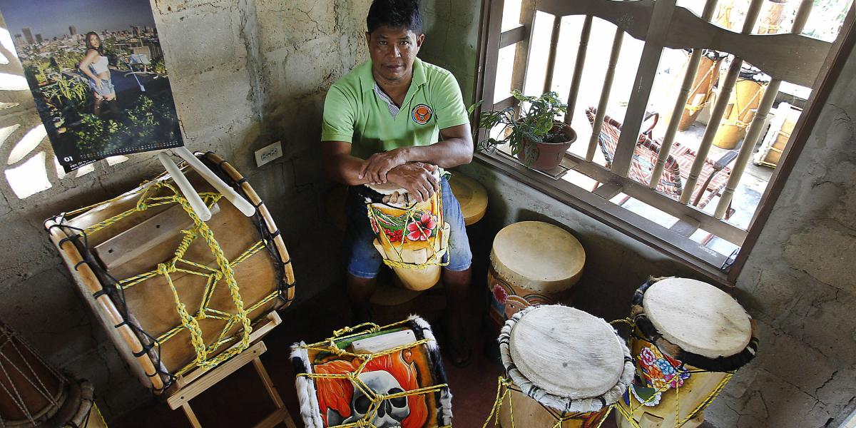 tambores untuk el Carnavaltambores untuk el Carnaval  