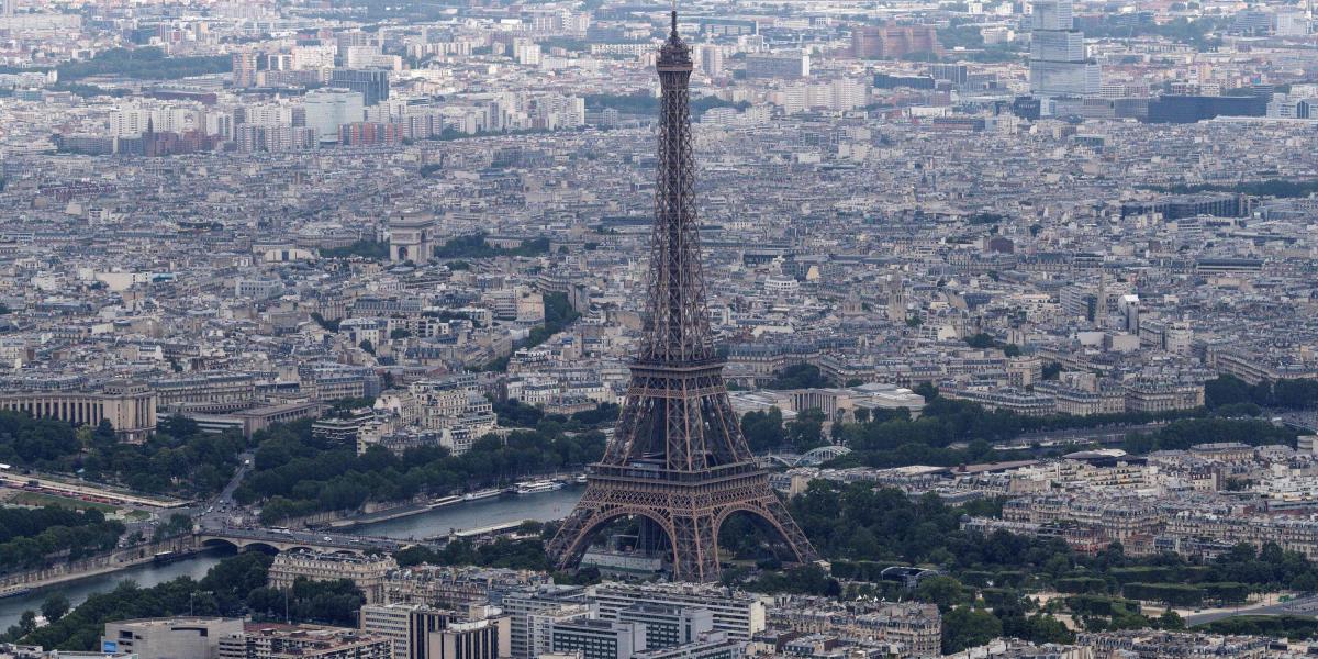 El ícono parisino cierra al público el viernes 13 de marzo.