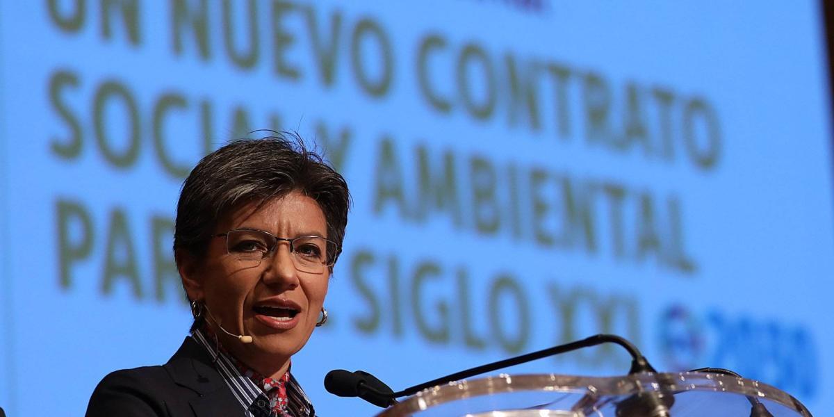 La alcaldesa Claudia López dice que las medidas de control continuarán por la crisis de covid-19.