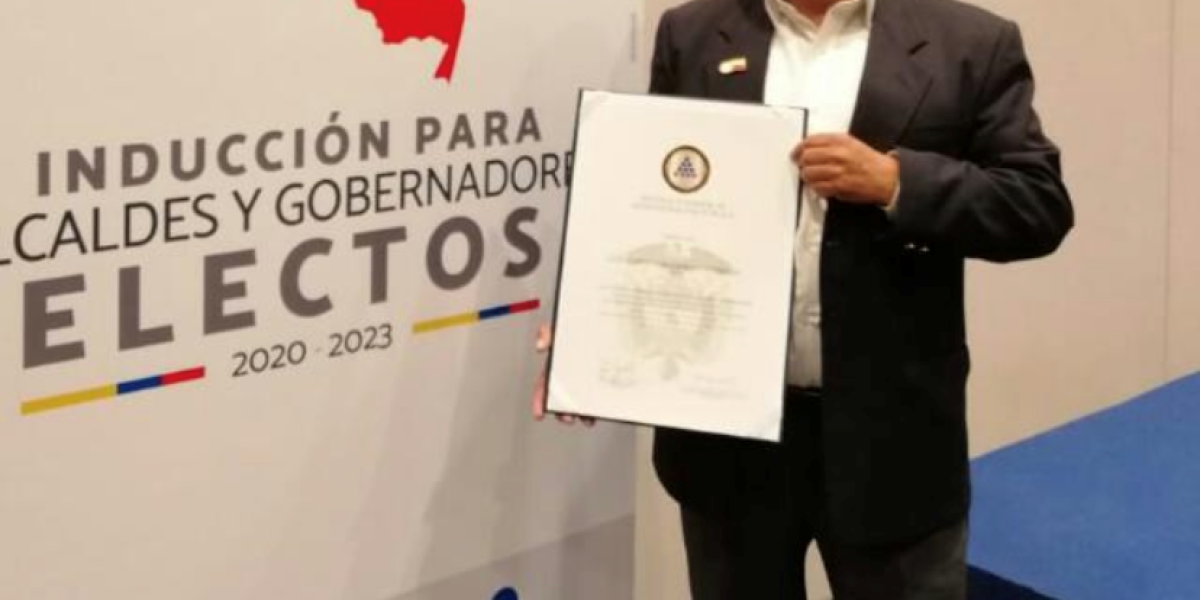 Luis Balsero, alcalde de Calarcá (Qundío), fue suspendido por tres meses debido a posible corrupción en un contrato firmado en medio de la pandemia.