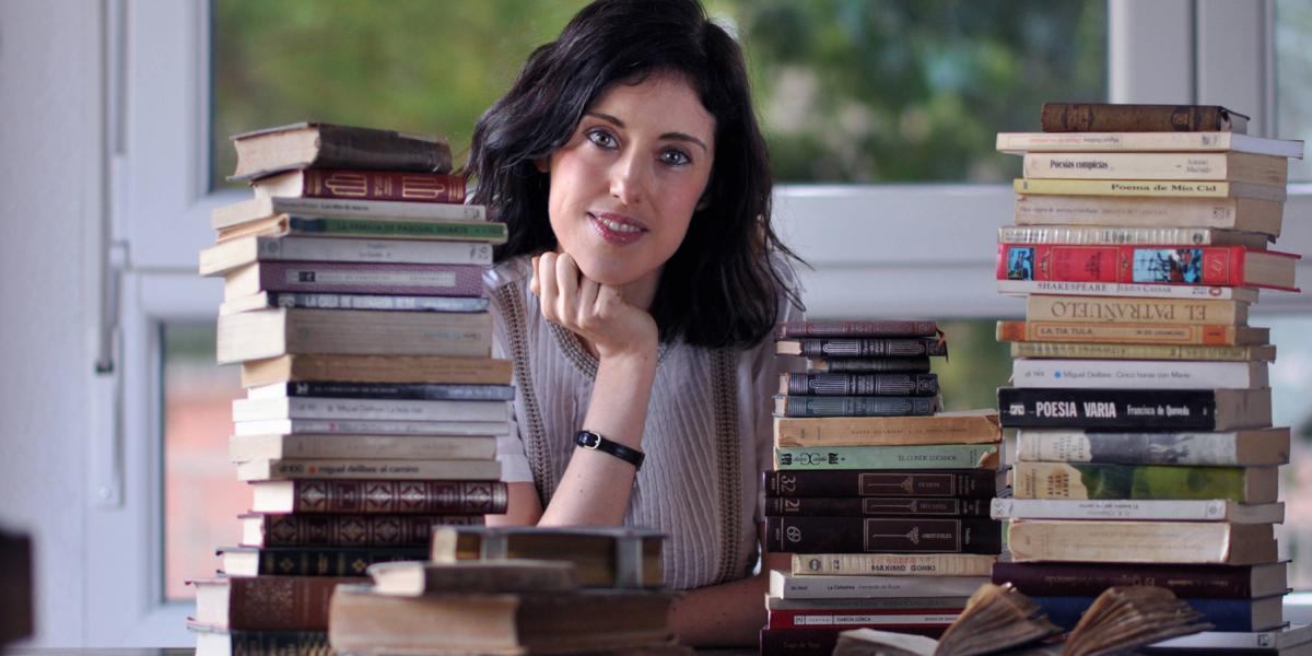 entrevista con Irene Vallejo sobre su libro El infinito en un junco