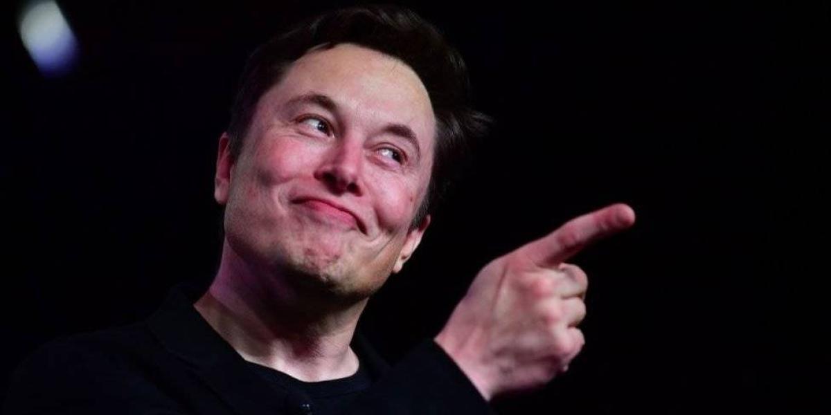 El sábado pasado Elon Musk amenazó con trasladar la planta estadounidense a otro estado si eso le permitía retomar la producción.