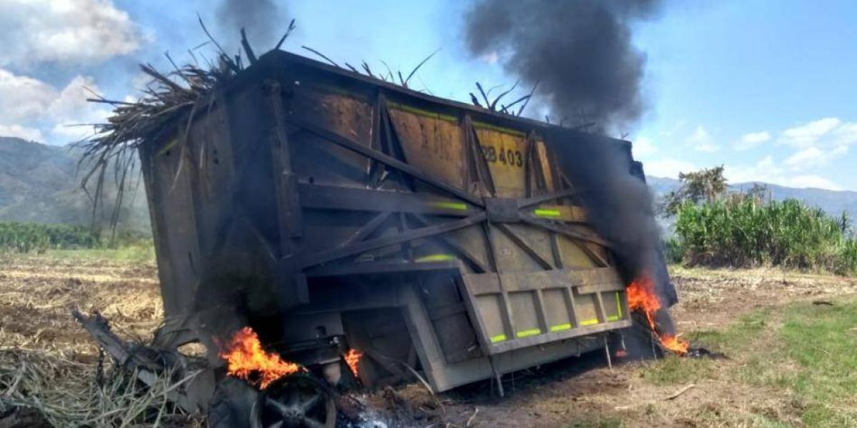 Hace dos años hubo daños, como la quema de un vehículo en uno de los predios de ingenios en el norte del Cauca.