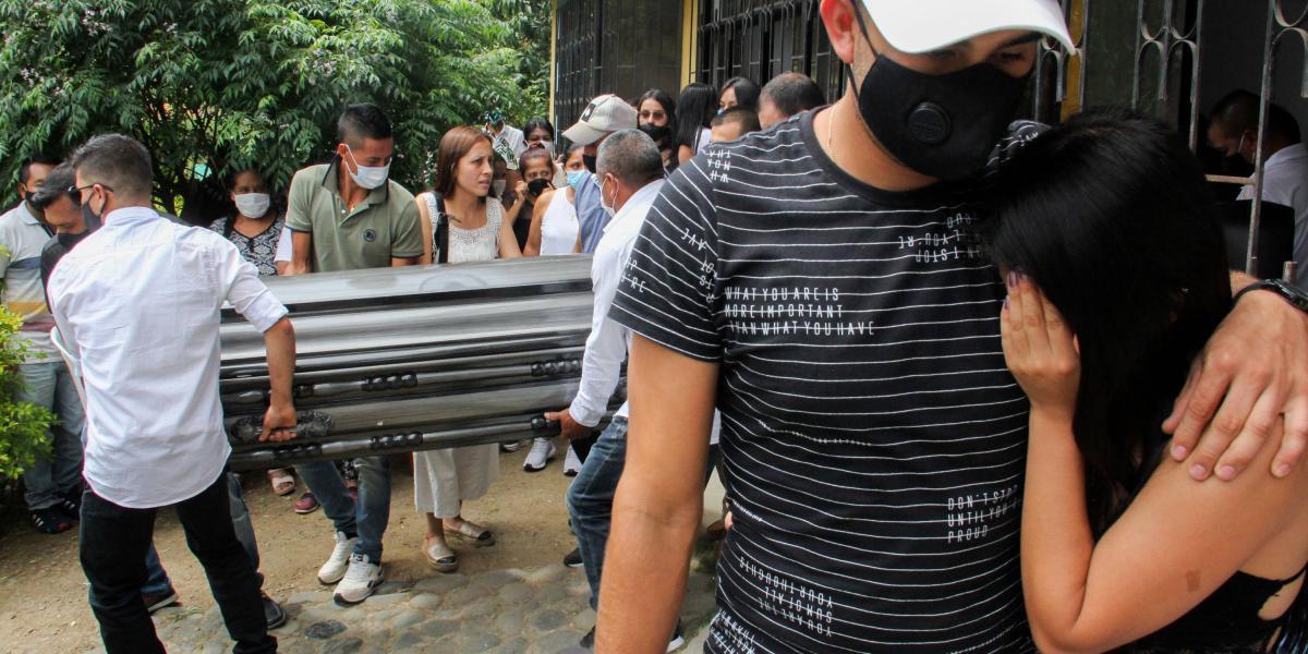 sepelio de víctimas de ataque en Samaniego, Nariño.