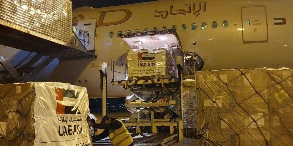 El avión con la ayuda de Emiratos Árabes Unidos llegó a Bogotá