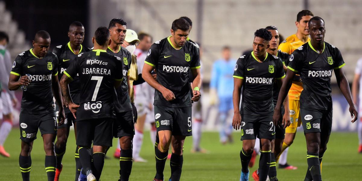 Atlético Nacional se retira tras quedar eliminado de la Copa Suramericana.