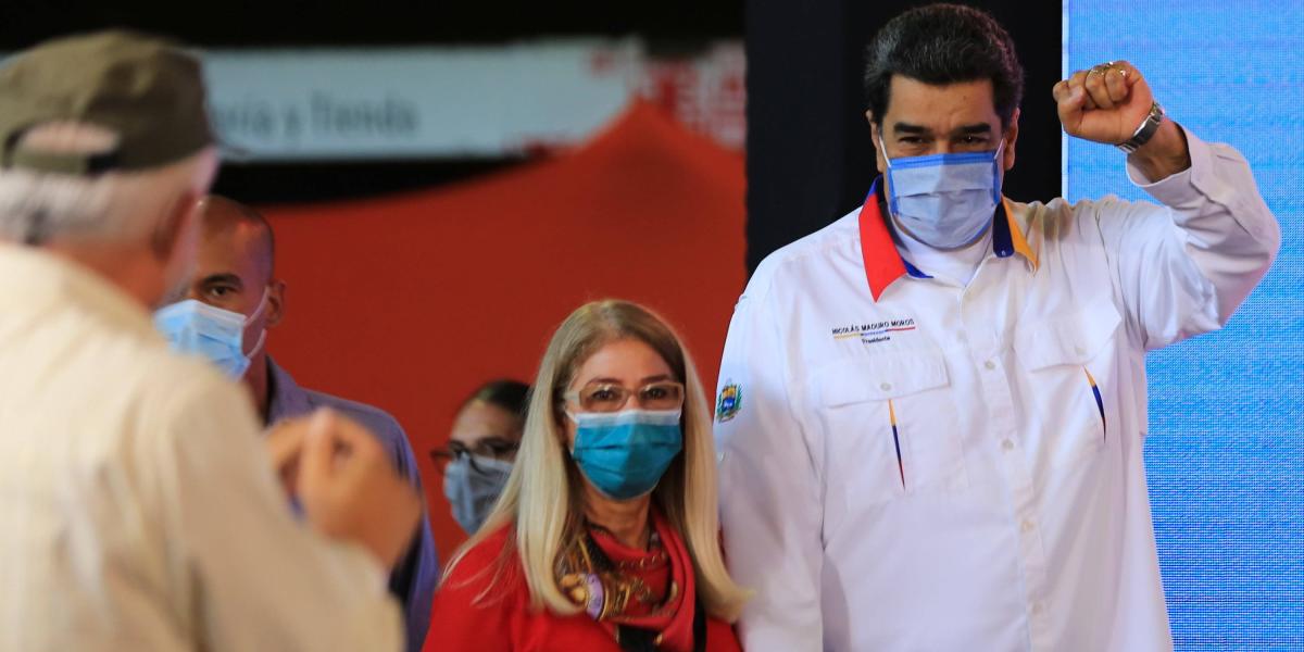Nicolás Maduro y su esposa Cilia Flórez.