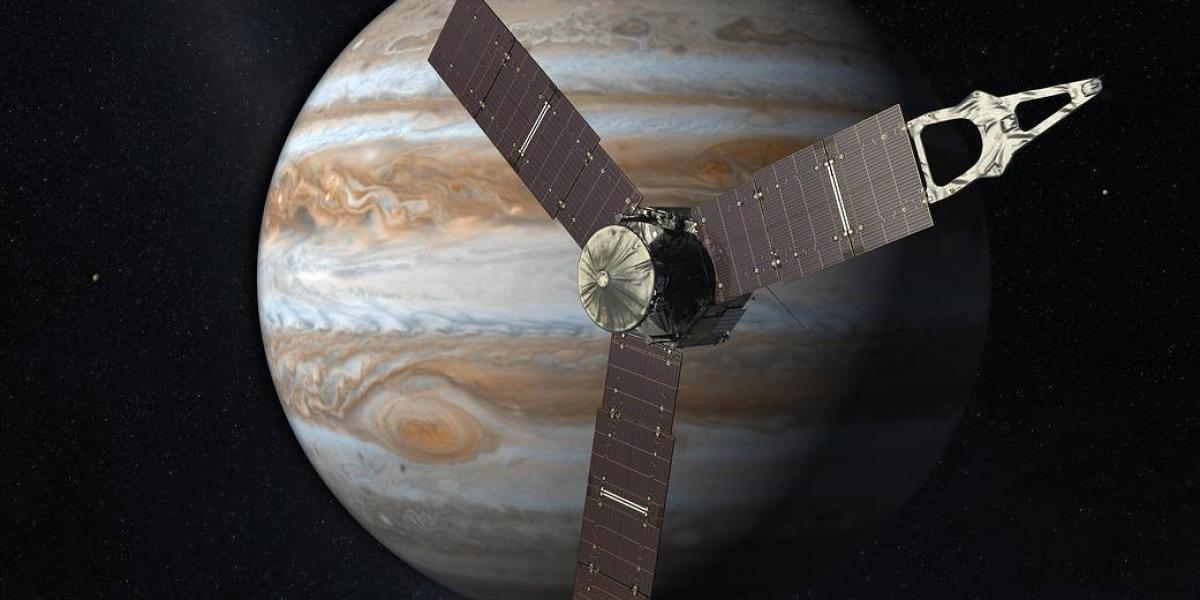 La Administración Nacional de Aeronáutica y el Espacio (Nasa, por sus siglas en inglés) ha investigado estos fenómenos han sido detectados en Júpiter desde 1955.