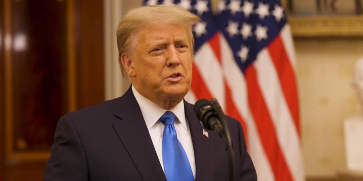 Una captura de fotograma de un video distribuido por la Casa Blanca muestra al presidente de los Estados Unidos, Donald J. Trump, despidiéndose de la nación.