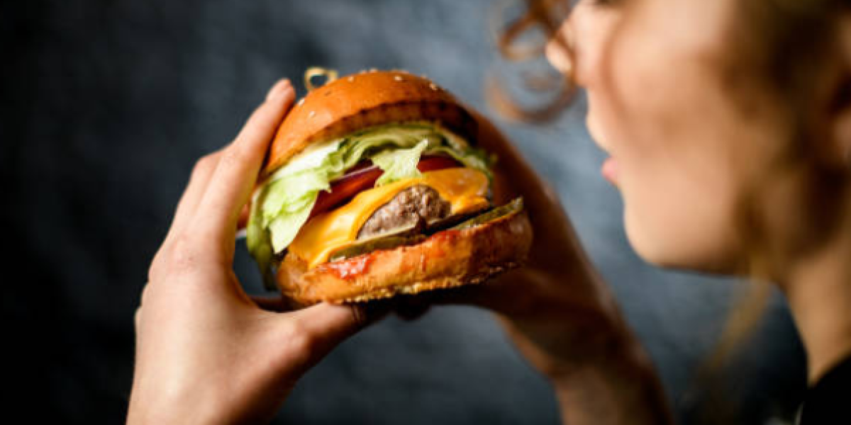 La hamburguesa de lujo lleva el nombre de ‘Fleurburger 5000’.