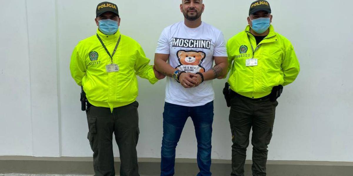 Michael Steven Arias Villaquirán, fue capturado para que cumpla en España una condena a 7 años de cárcel por narcotráfico.