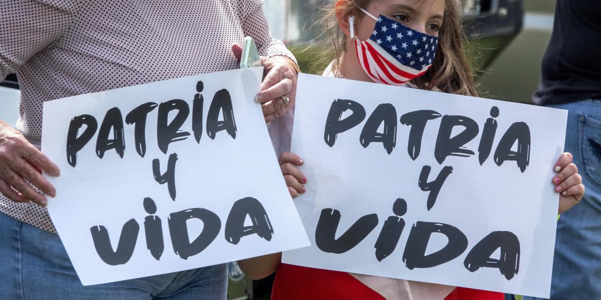 Caravana en Miami apoya canci n contra el r gimen cubano