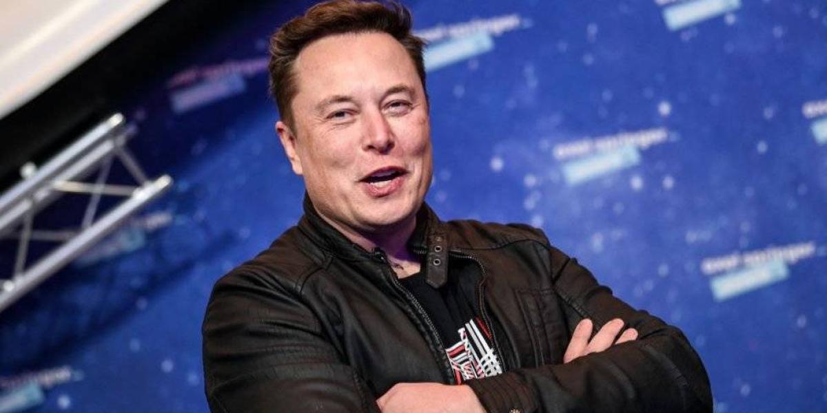 Elon Musk seguirá siendo director ejecutivo de Tesla.