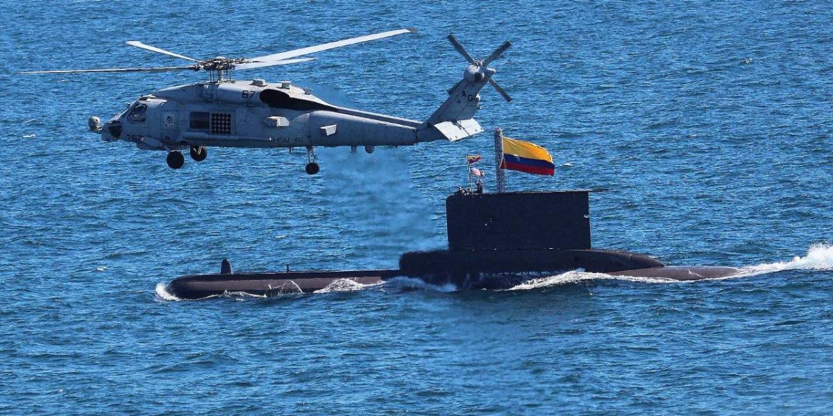 La marina de Colombia tiene submarinos eléctricos que son muy silenciosos, lo que hace muy difícil que las unidades de superficie, los buques, los puedan detectar.