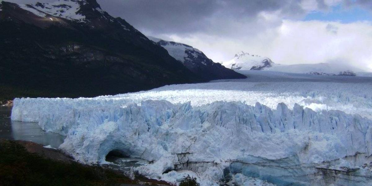 El glaciar Perito Moreno, en Argentina, es uno de los pocos que se mantiene estable pese al calentamiento global.