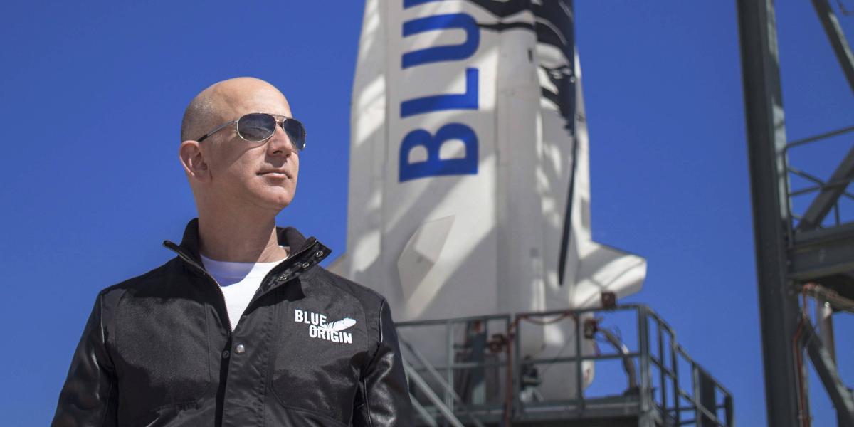 Internet se burla del cohete Blue Origin de Jeff Bezos