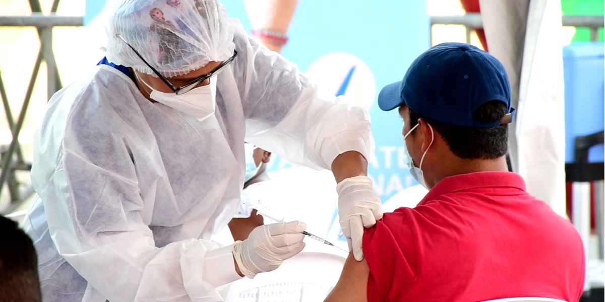 En Piojó comenzó la semana pasada la vacunación masiva a partir de los 12 años.