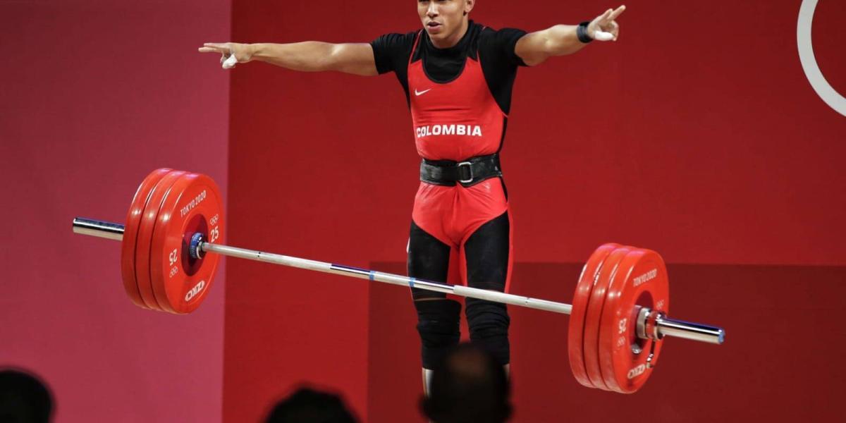 Luis Javier Mosquera, plata en las pesas de los Juegos Olímpicos de Tokio.