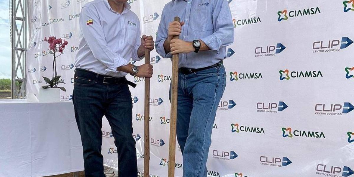 Mauricio Gutiérrez (izquierda), presidente de Ciamsa y Andrés Rebolledo, gerente de Clip.
