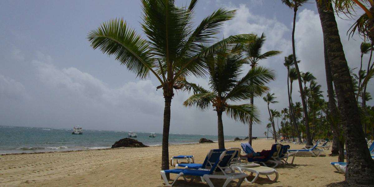 Playa en el complejo RIU Hotels & Resorts de Punta Cana