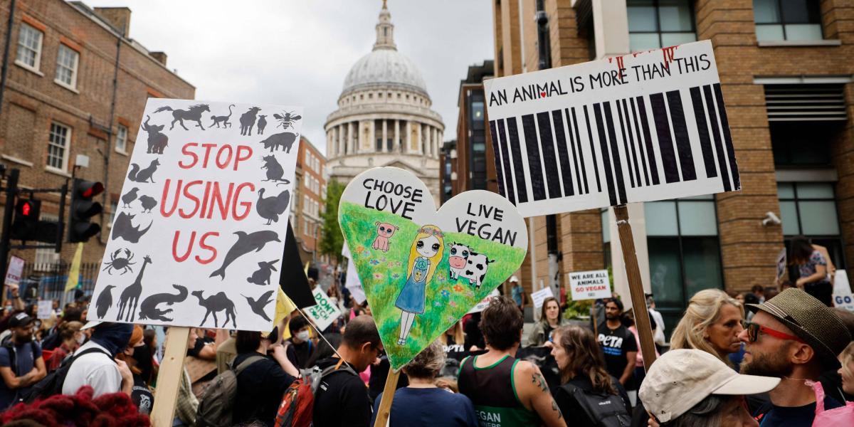En los últimos días, activistas climáticos del grupo Extinction Rebellion han marchado en Londres para reclamar los derechos de los animales.