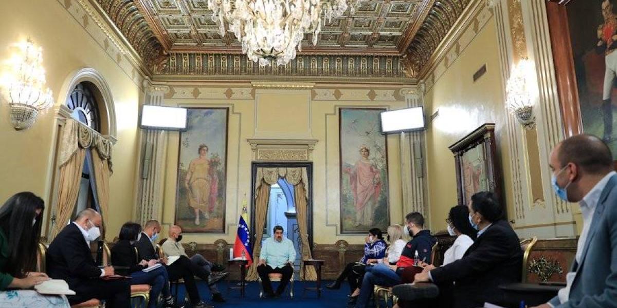 Nicolás Maduro anunció quiénes conforman la delegación de nueve miembros para el diálogo con la oposición en méxico.