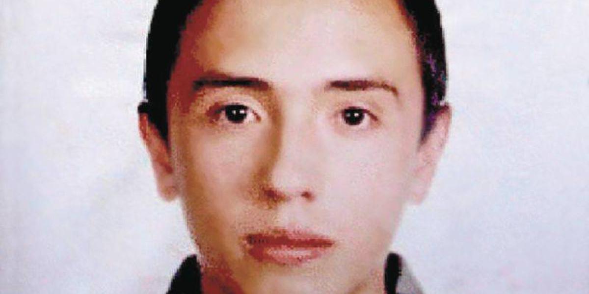 Nicolás Neira, de 15 años, murió tras un disparo de un agente del Esmad en mayo de 2005.