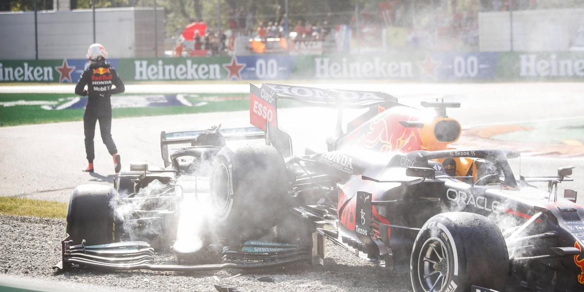 Lewis Hamilton y Max Verstappen, el accidente.