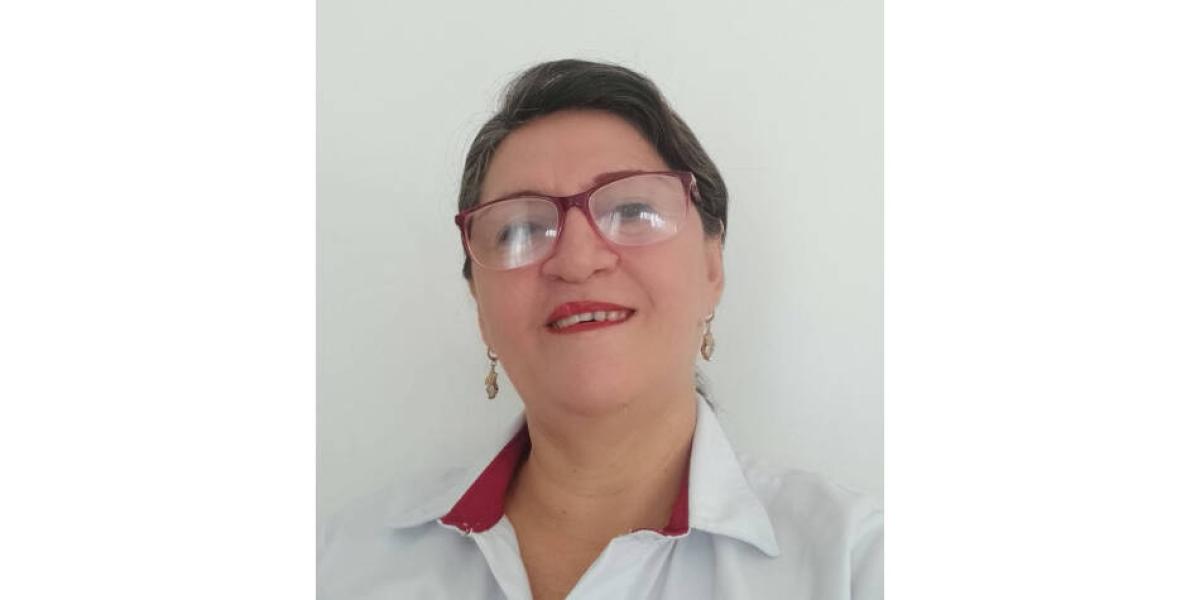 Olga Lucía Gómez, actualmente es profesora de inglés de la Institución Educativa San Martín de Tours