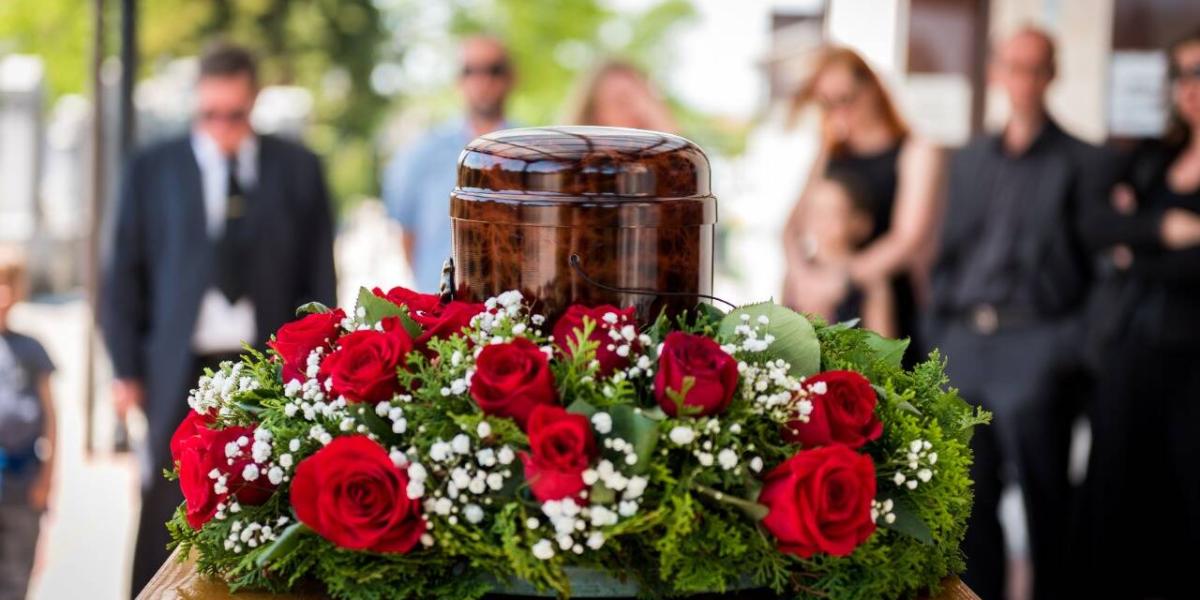 ¿Cuánto cuesta hacer un funeral y enterrar a alguien en Estados Unidos?