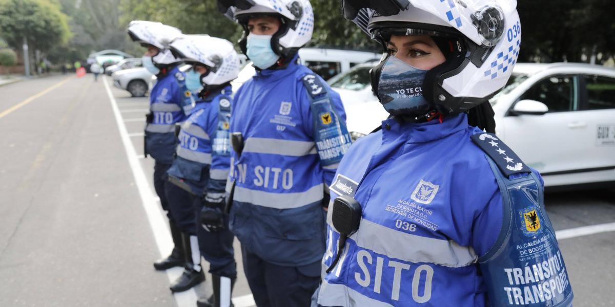 Así lucen los nuevos Agentes Civiles de Tránsito en Bogotá