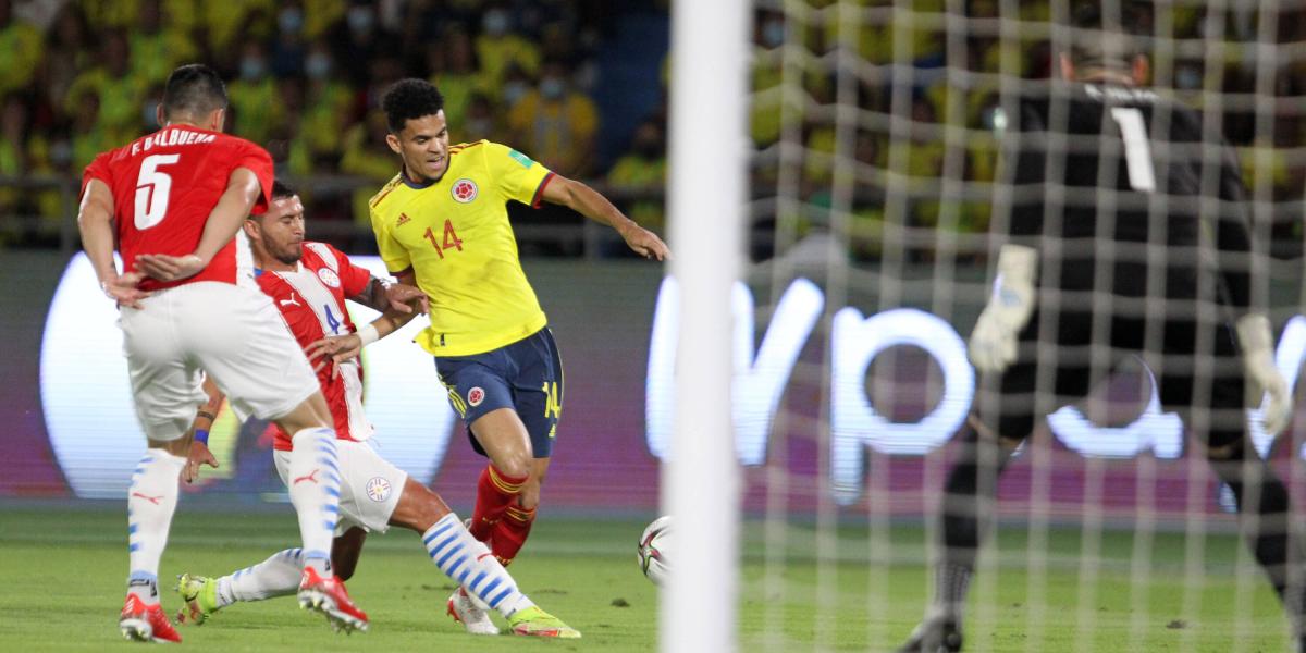 Colombia Paraguay, primer tiempo cero a cero en Barranquilla por eliminatoria mundialista.