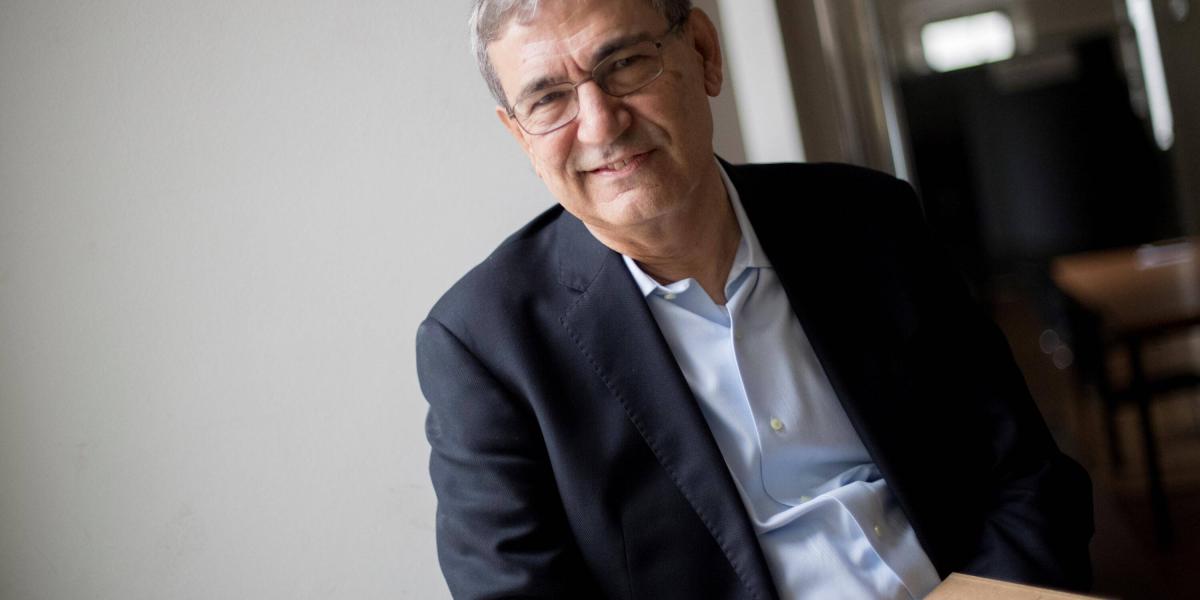 Orhan Pamuk nació en Estambul, el 7 de junio de 1952.