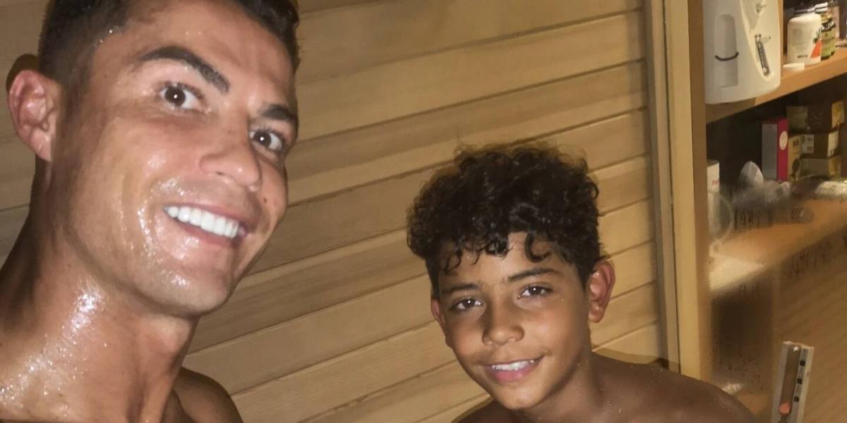 Cristiano Ronaldo suele entrenar con su hijo de 11 años.