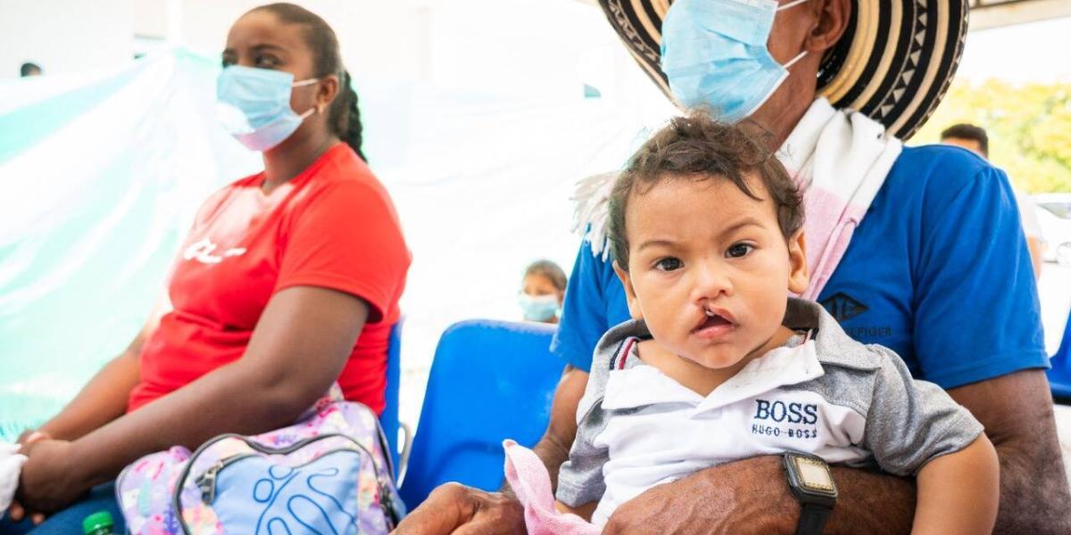 La Fundación Operación Sonrisa orienta esfuerzos a transformar la vida de familias con niños y niñas de poblaciones vulnerables, con labio fisurado.