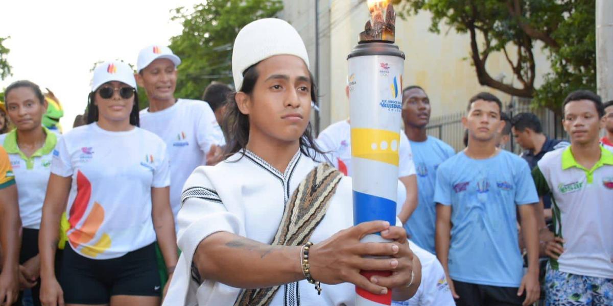 Juegos Bolivarianos listas las once delegaciones de varios países.