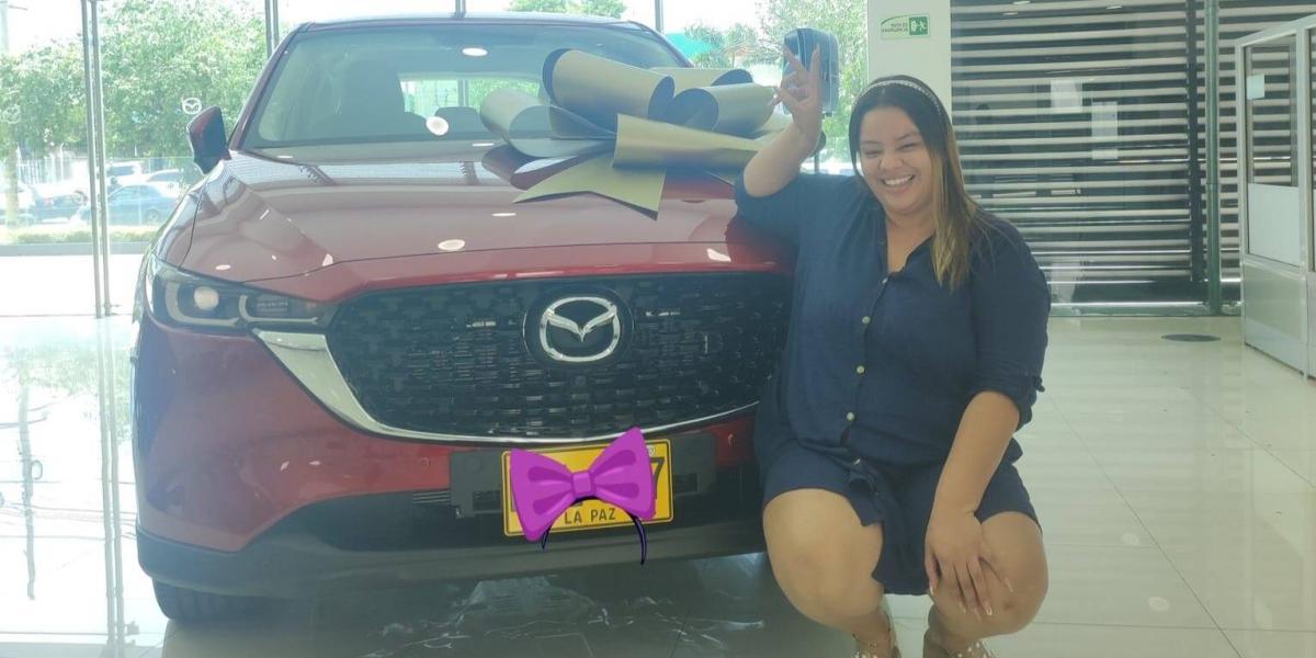 Lorena Campo es la empresaria guajira que logró comprar el carro con venta de raspao.