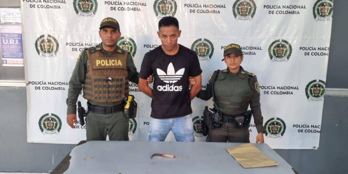 El hombre fue detenido por la Policía Metropolitana de Barranquilla