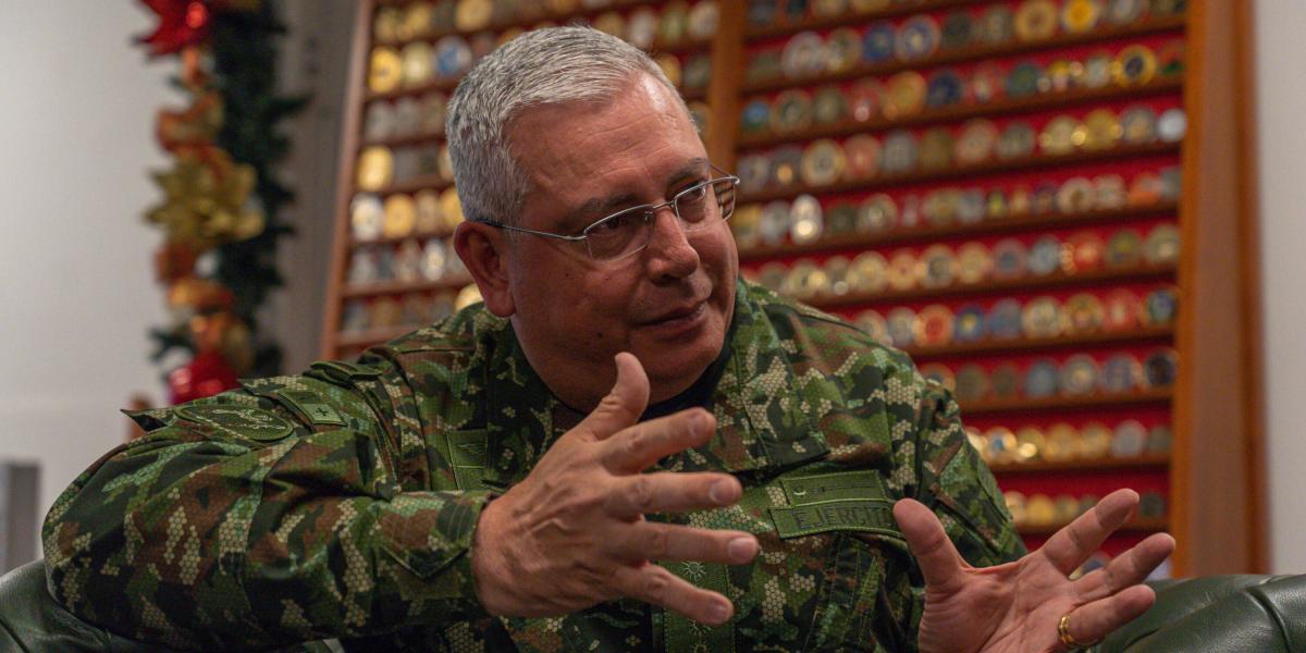 Comandante de las Fuerzas Mitares, general Helder Fernán Giraldo Bonilla.